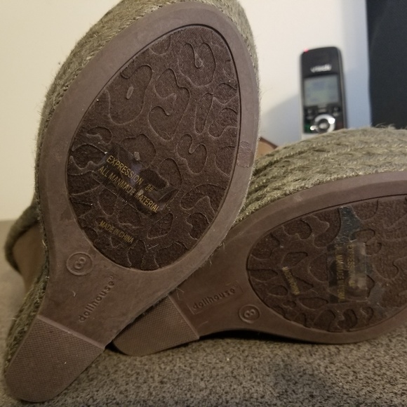 Dollhouse brand sandals - Picture 4 of 4